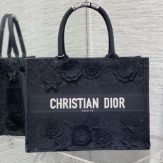 Christian Dior Shopping Bags